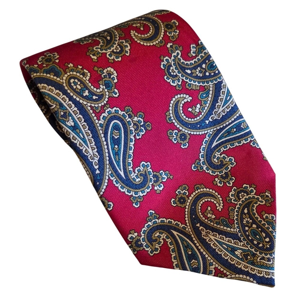Class Club Silk Tie Red Paisley Classic Preppy‎ Old Money Mens Necktie